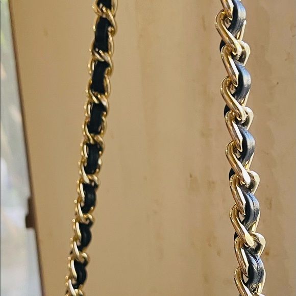 Tory Burch leather handbag - Picture 4 of 13